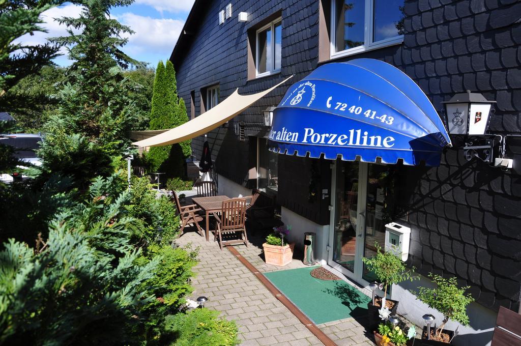 Hotel An Der Alten Porzelline Neuhaus am Rennweg Exteriör bild