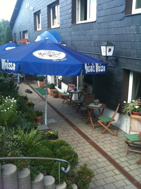 Hotel An Der Alten Porzelline Neuhaus am Rennweg Exteriör bild
